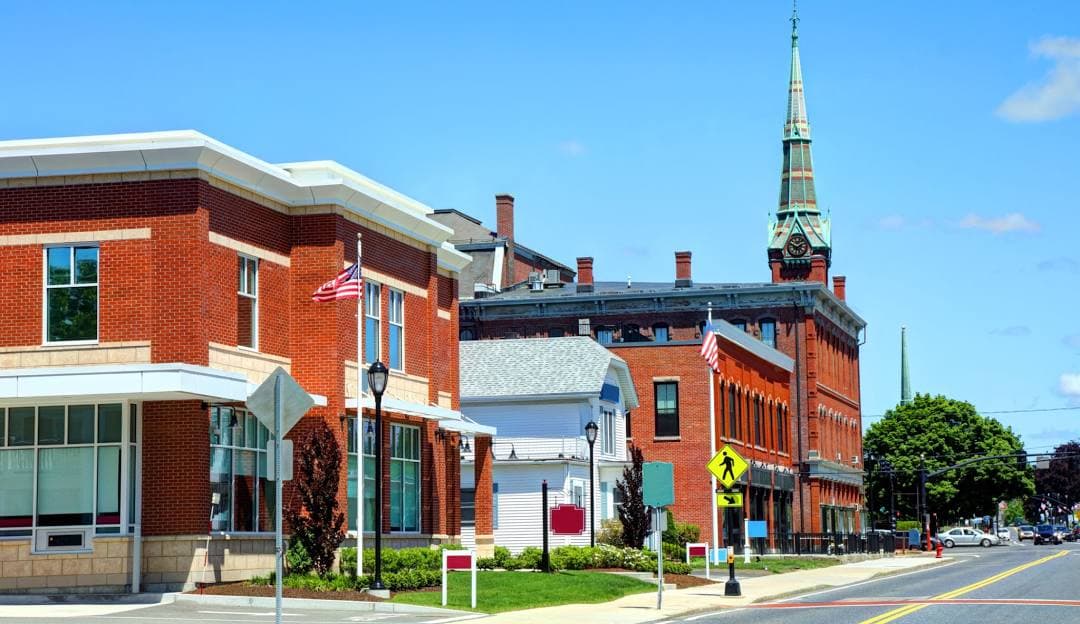 Professional Moving Services in Natick, MA Professional Moving Services in Natick, MA